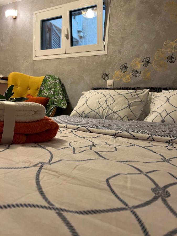 Cozy Tiny Apartment In The Heart Of Plaka 아테네 외부 사진